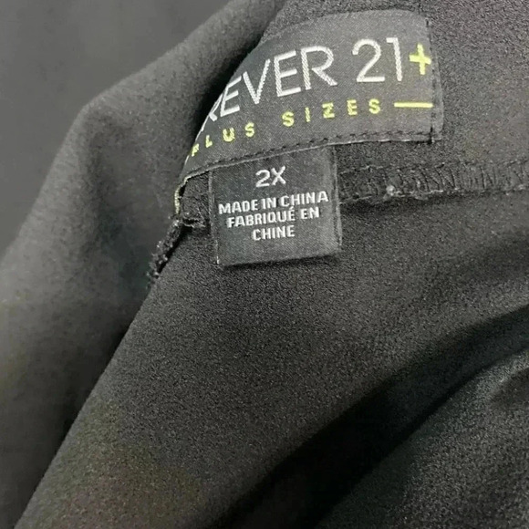 Forever 21 Plus Black Cold Shoulder Caged Back Peasant Blouse Top - Picture 4 of 6